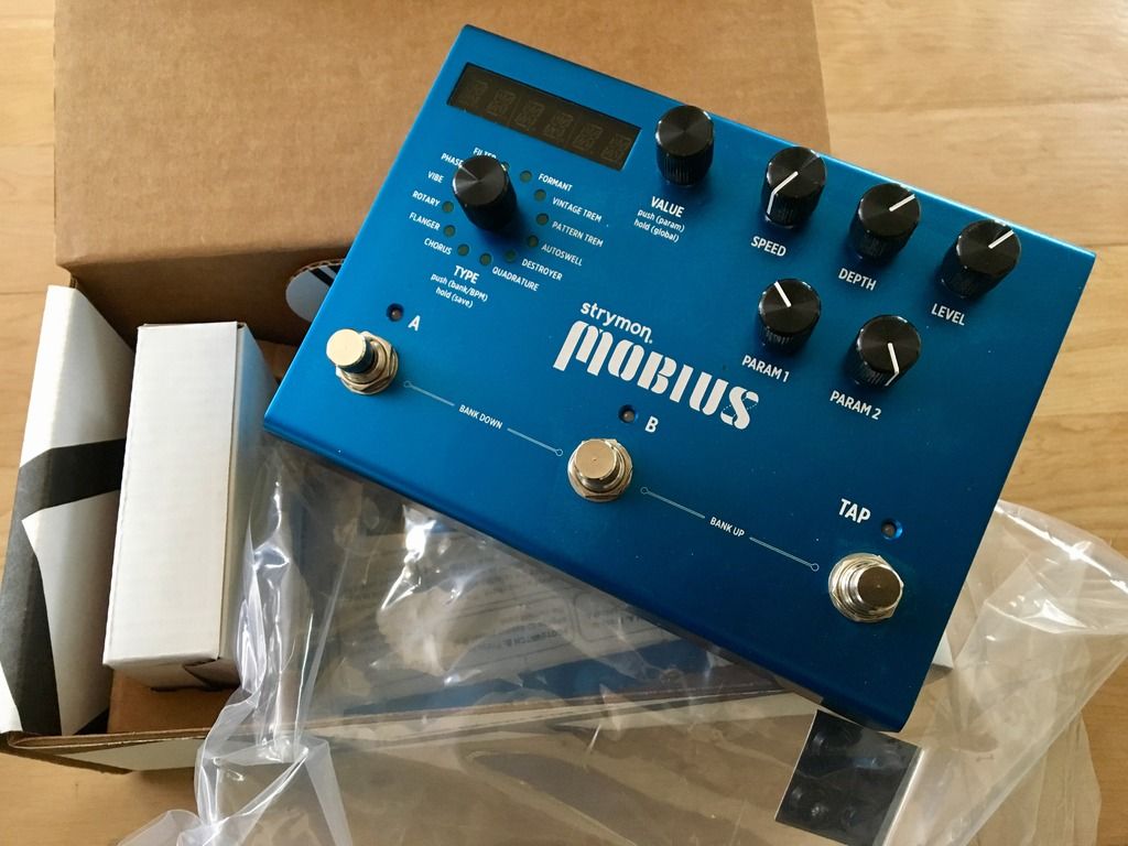 Sold Strymon Mobius Mint W Box Papers Power Supply Sticker