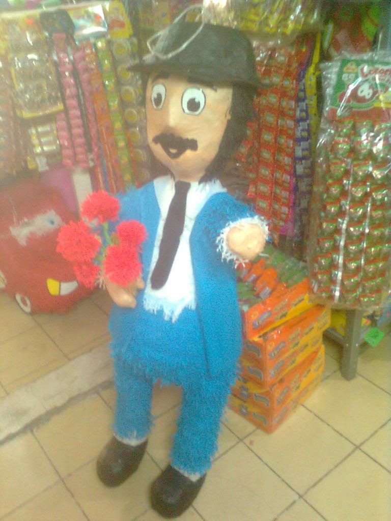 Toda la vecindad del chavo hecha por mi en piñata Toda la vecindad del chavo hecha por mi en piñata