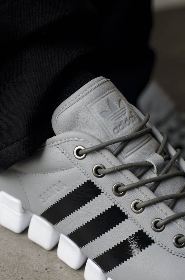 adidas-originals-samoa-torsion-flex-grey-black-06.jpg