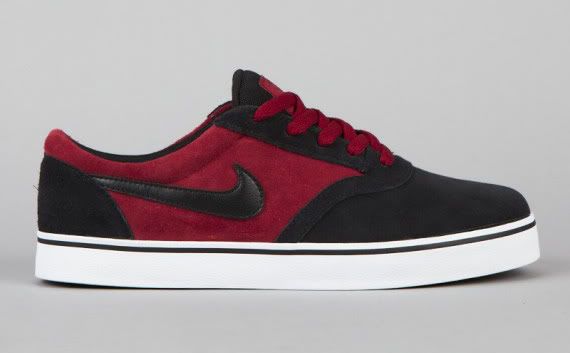 nike-sb-vulc-rod-team-red-black-1-570x5701.jpg
