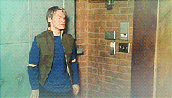 photo tumblr_mna2i7Pp7P1qkzwfeo5_r1_250_zps53a69c27.gif