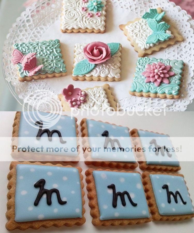 Set cortador de galletas cuadros y decoracion de fondant o pasta de azucar y galletas para recordatorios