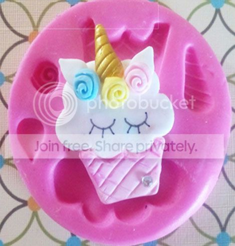 Molde en Silicona cono unicornio para fondant pasta fría y fimo