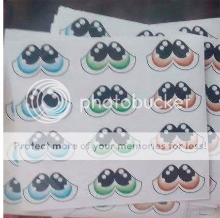 Set Moldes Ojos adhesivos diseños surtidos para muñecos y fofuch
