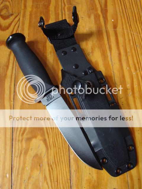 Anyone tried the Kabar Mark I knife | Bushcraft USA Forums